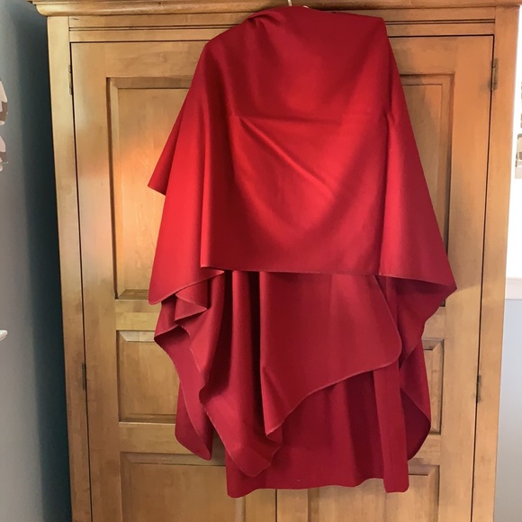 Dress - Picture 5 of 5